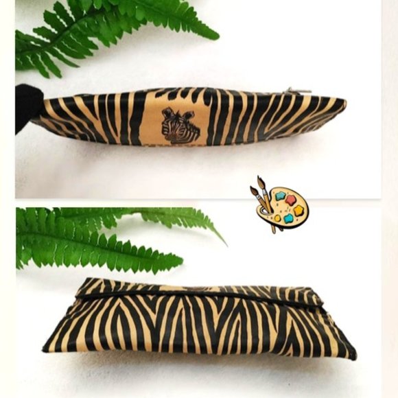 HAND PAINTED Zebra Animal Print Wallet Genuine Leather Tan Brown Black Bills Zip - Picture 6 of 11